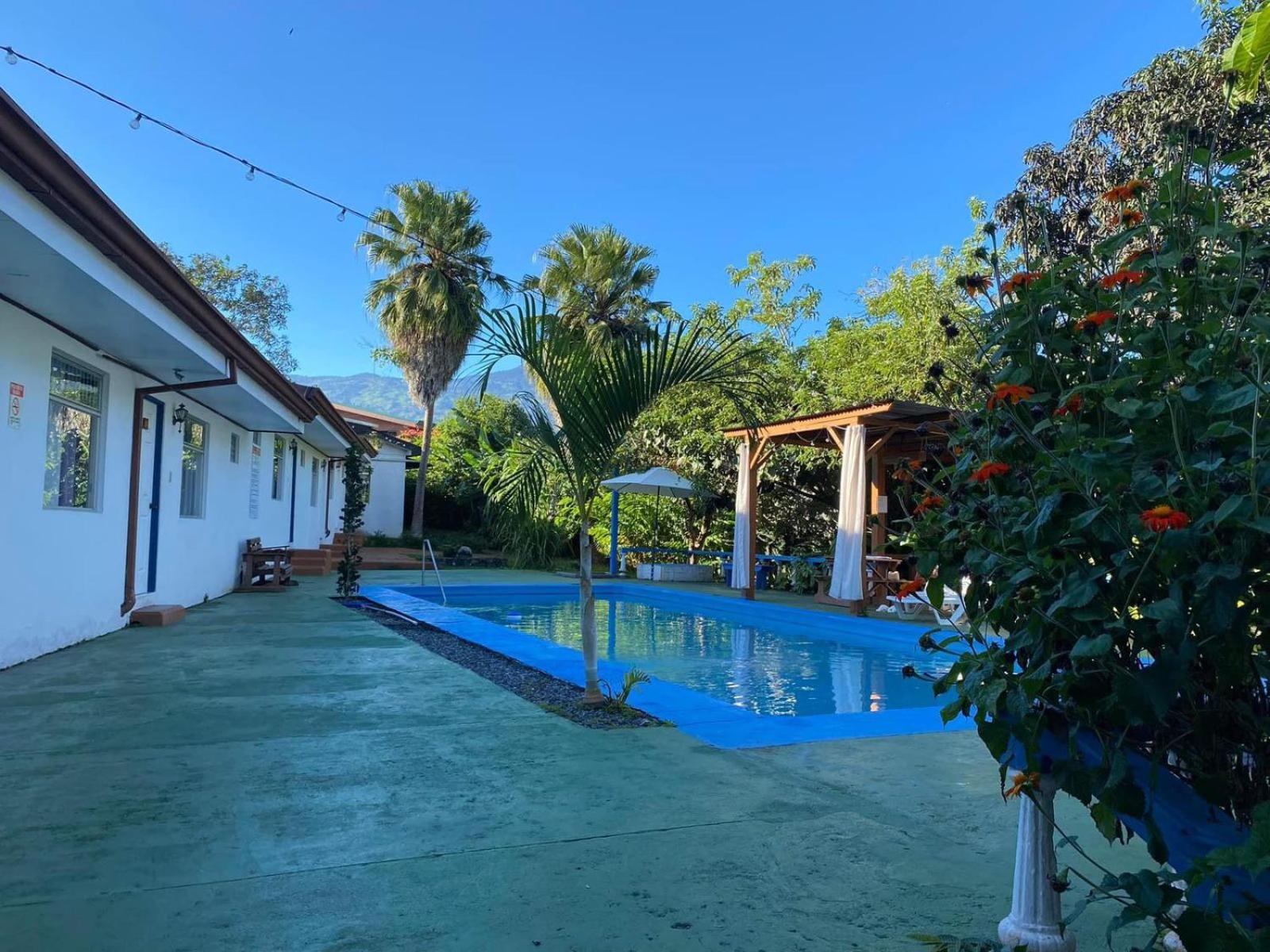 Hotel Geliwa Turrialba Buitenkant foto